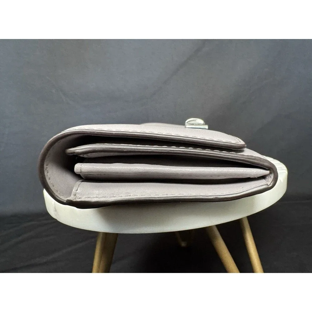 Michael Michael Kors Mott Large Carryall Smooth Leather Wallet Pearl Grey